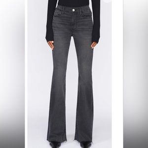 FRAME Le High Flare in Black, size 27